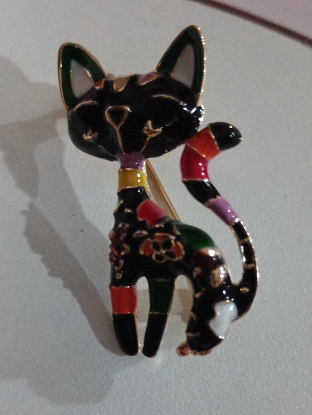 Cat Brooch - Picture 2 of 5